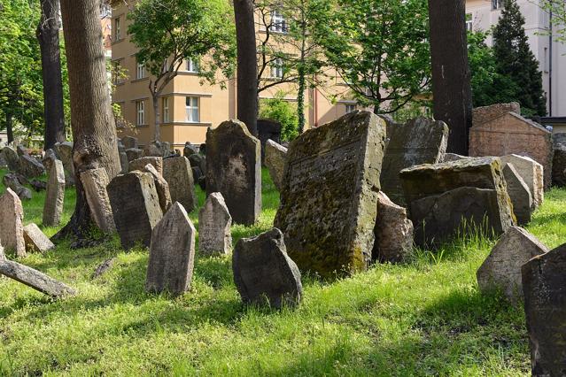 Old Jewish Cemetery